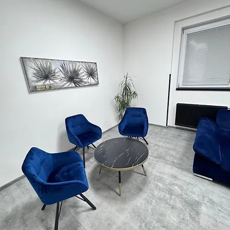 Deluxe Apartament *